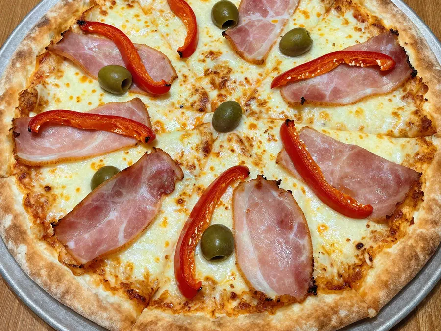 Especial de Pizzería El Colonial, Bragado